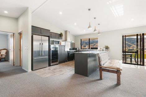 Photo of property in 90 Willowbank Road, Queensberry, Cromwell, 9383