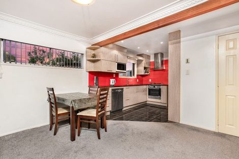 Photo of property in 25 Ferndale Road, Mount Wellington, Auckland, 1060