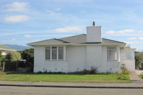 Photo of property in 10 Wall Street, Waimate, 7924