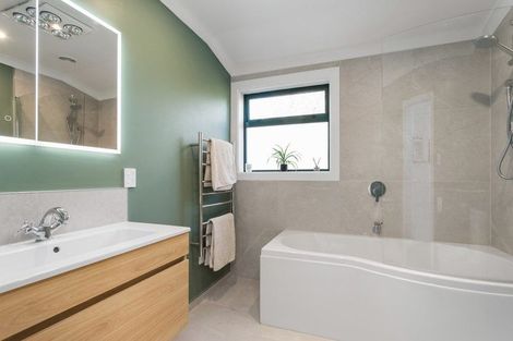 Photo of property in 32 O'briens Road, Sockburn, Christchurch, 8042