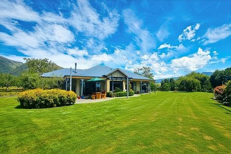 Photo of property in 92 Packard Road, Motupipi, Takaka, 7183