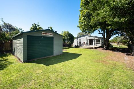 Photo of property in 1 Kuku Street, Te Awanga, 4102
