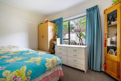 Photo of property in 1/12 Fitzwilliam Drive, Torbay, Auckland, 0630