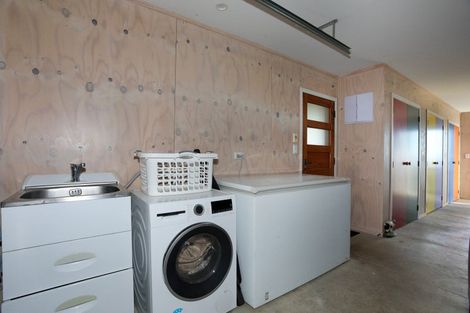 Photo of property in 407 Mount Curl Road, Hunterville, 4784