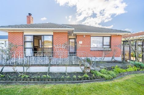 Photo of property in 257 Fergusson Drive, Heretaunga, Upper Hutt, 5018