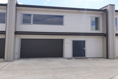 Photo of property in 7/19 Collins Avenue, Tawa, Wellington, 5028