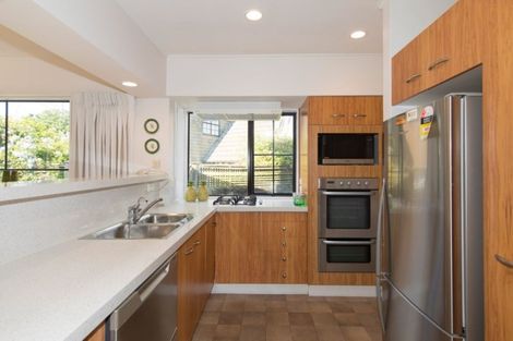 Photo of property in 38 Atarangi Road, Greenlane, Auckland, 1051