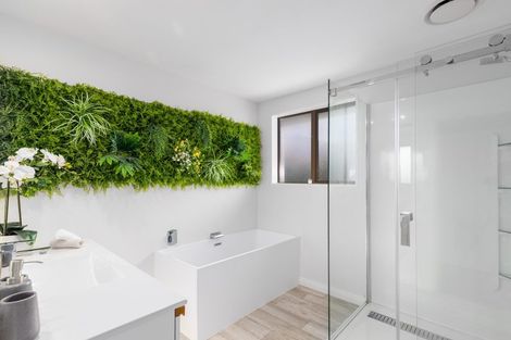 Photo of property in 51 Arcon Drive, Broomfield, Christchurch, 8042