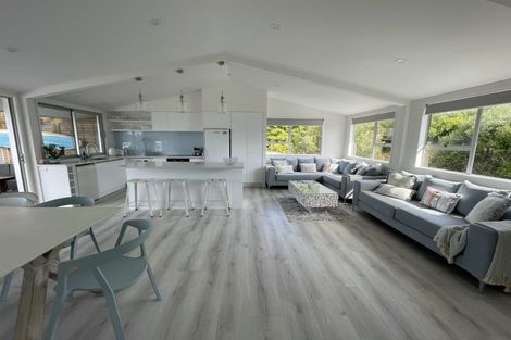 Photo of property in 13 Devon Street, Mangawhai Heads, Mangawhai, 0505