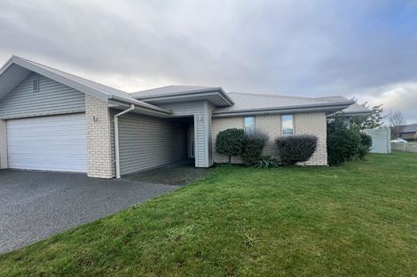 Photo of property in 10 Cridland Place, Halswell, Christchurch, 8025