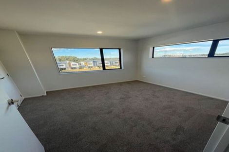 Photo of property in 5/36 Westgate Drive, Westgate, Auckland, 0614