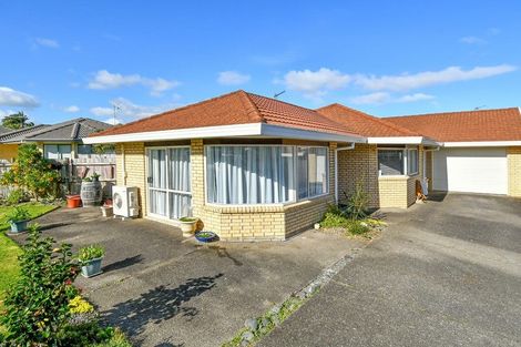 Photo of property in 1/48 Stewart Gibson Place, Manurewa, Auckland, 2105