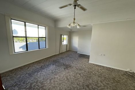 Photo of property in 3a Haverstock Road, Sandringham, Auckland, 1025