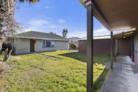 Photo of property in 27 Curletts Road, Sockburn, Christchurch, 8042