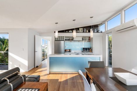 Photo of property in 312a Beverley Terrace, Whangamata, 3620