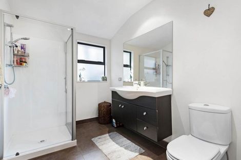 Photo of property in 14 Brownlee Place, Pukekohe, 2120