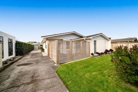 Photo of property in 7 Puriri Street, Hawera, 4610