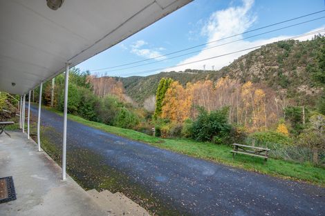 Photo of property in 23 Village Loop Road, Waipori Falls, Outram, 9073