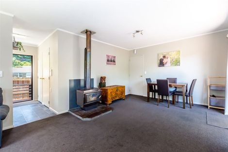 Photo of property in 12 Hookway Grove, Paraparaumu, 5032