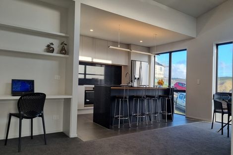Photo of property in 137 Penruddock Rise, Westmorland, Christchurch, 8025