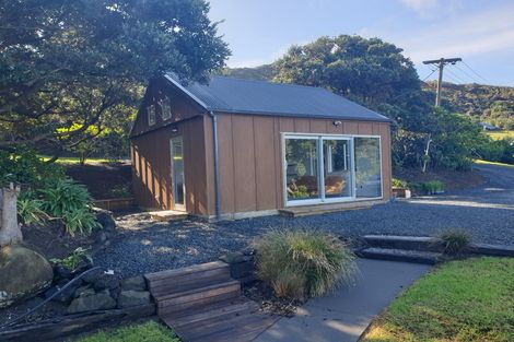 Photo of property in 459 Oaia Road, Muriwai, 0881