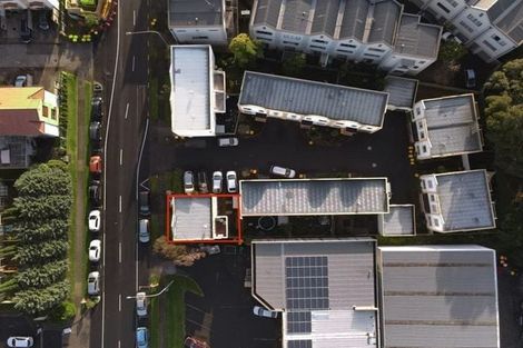 Photo of property in Emery Gardens, 1/4 Ambrico Place, New Lynn, Auckland, 0600