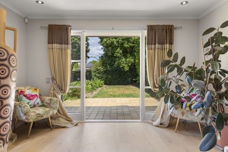 Photo of property in 11 Combes Road, Remuera, Auckland, 1050
