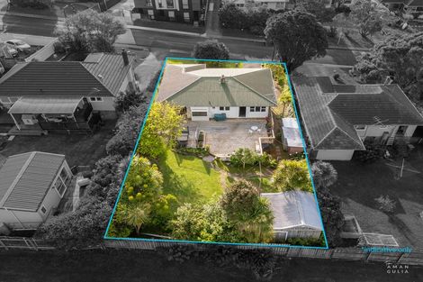 Photo of property in 62 Stottholm Road, Titirangi, Auckland, 0604