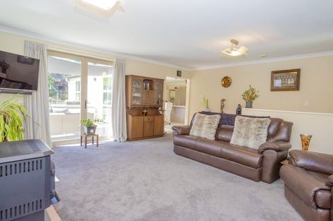 Photo of property in 11 Mcdonnell Road, Arrowtown, 9302