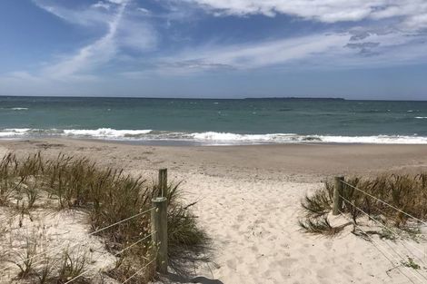 Photo of property in 1184 Papamoa Beach Road, Papamoa Beach, Papamoa, 3118