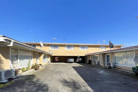 Photo of property in 24 Victoria Avenue, Palmerston North, 4410