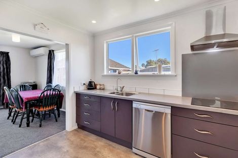 Photo of property in 6 Mahoe Place, Gonville, Whanganui, 4501