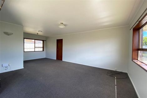 Photo of property in 2/107 Donovan Street, Blockhouse Bay, Auckland, 0600