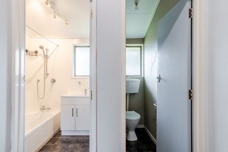 Photo of property in 6 Marybank Mews, Highbury, Palmerston North, 4412