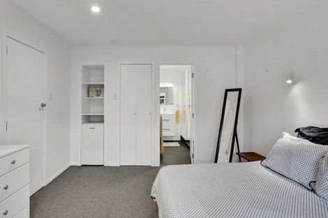 Photo of property in 11b Hine Street, New Plymouth, 4310
