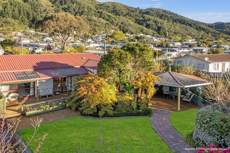 Photo of property in 2 Victoria Close, Picton, 7220