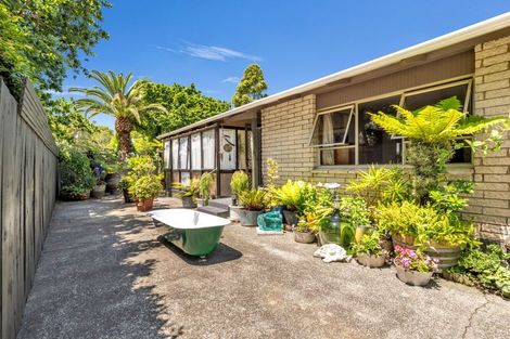 Photo of property in 146a Parkhurst Road, Parakai, 0830