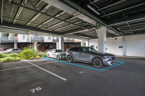 Photo of property in 416/3 Kaipiho Lane, Albany, Auckland, 0632