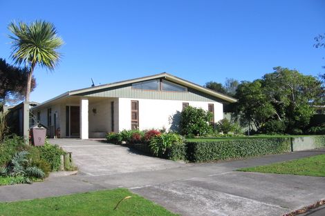 Photo of property in 9 Grange Place, Milson, Palmerston North, 4414