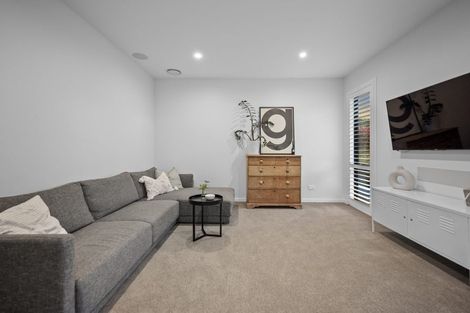 Photo of property in 92 Durey Road, Dairy Flat, Albany, 0792