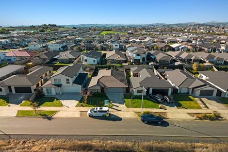 Photo of property in 48 Adams Road South, Pukekohe, 2120