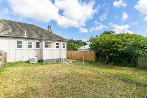 Photo of property in 3-5 Toomath Street, Naenae, Lower Hutt, 5011