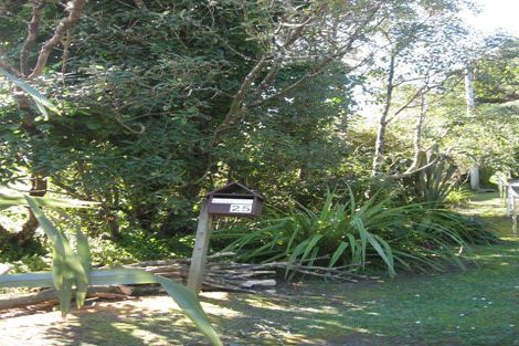 Photo of property in 25 Ngaio Gorge Road, Ngaio, Wellington, 6035
