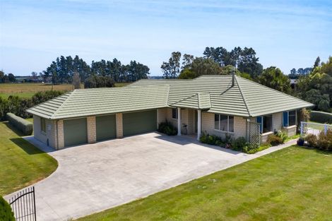 Photo of property in 30 Waipapa Road, Waitara, 4383