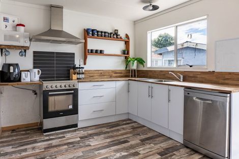 Photo of property in 23a Kettle Crescent, Marewa, Napier, 4110