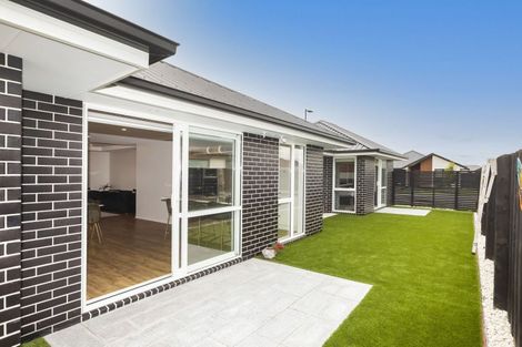 Photo of property in 6 Larissa Road, Halswell, Christchurch, 8025