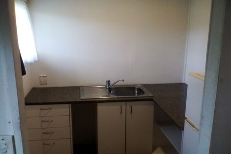 Photo of property in 386 Henderson Valley Road, Henderson Valley, Auckland, 0612