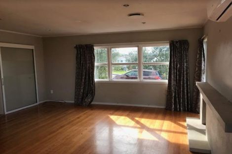 Photo of property in 67 Sycamore Drive, Sunnynook, Auckland, 0620