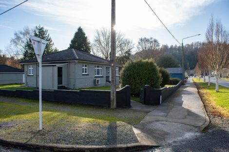 Photo of property in 12 Whitehaven Street, Lawrence, 9532