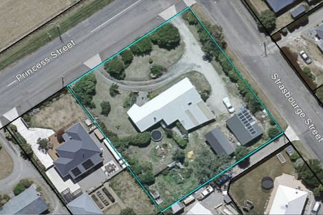 Photo of property in 24 Princess Street, Martinborough, 5711